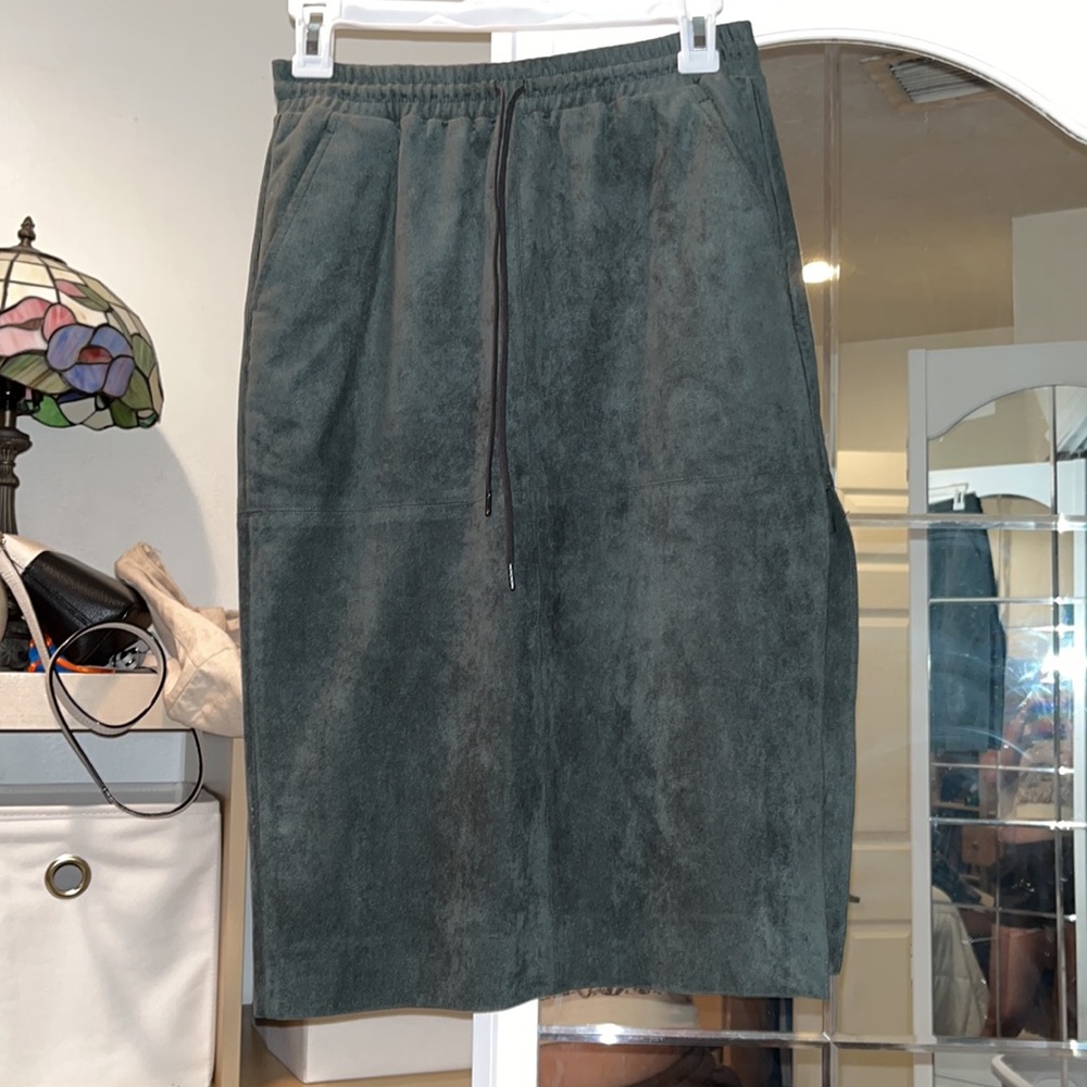 Olive green pencil skirt